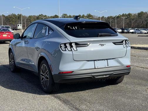 Glacier Gray Metallic TriCoat 2025 Ford Mustang Mach-E Premium