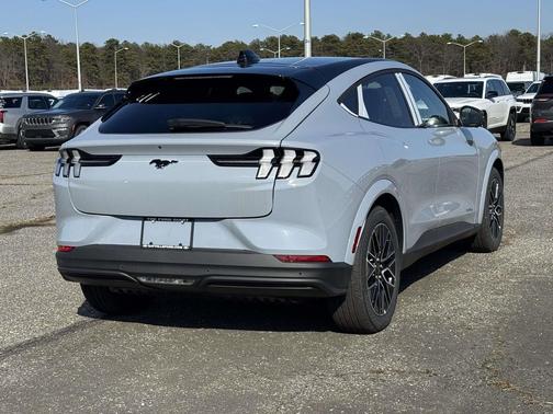 Glacier Gray Metallic TriCoat 2025 Ford Mustang Mach-E Premium