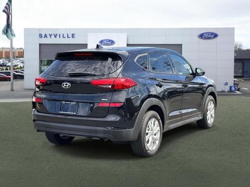 Black Noir Pearl 2019 Hyundai TUCSON SE