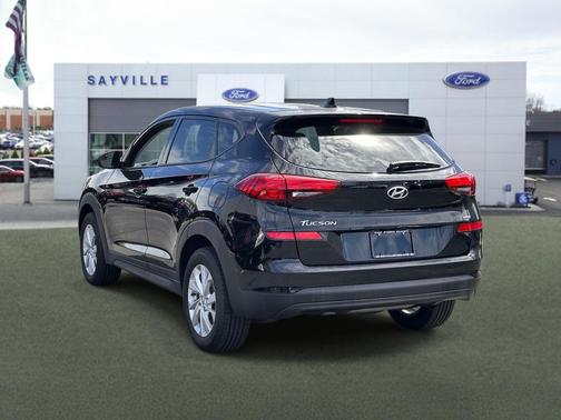 Black Noir Pearl 2019 Hyundai TUCSON SE