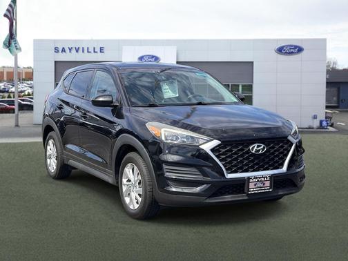 Black Noir Pearl 2019 Hyundai TUCSON SE