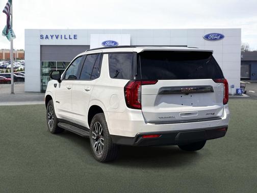 White Frost 2023 GMC Yukon 4WD AT4