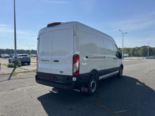 Oxford White 2026 Ford Transit-250 Base