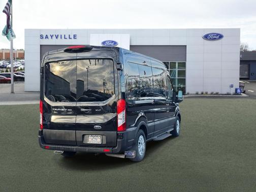2023 Ford Transit-350 XLT