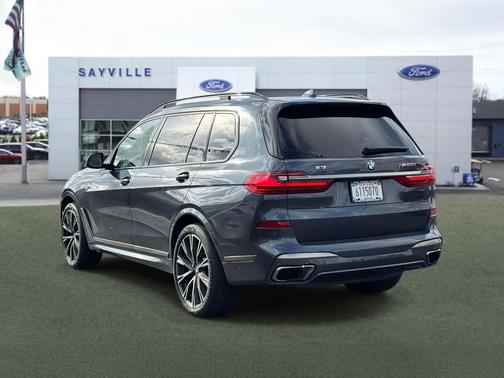 2020 BMW X7 M50i