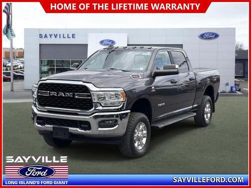 Granite Crystal Metallic Clearcoat 2022 RAM 2500 Big Horn Crew Cab 4x4 6'4' Box