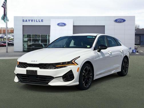 Glacial White Pearl 2024 Kia K5 GT-Line