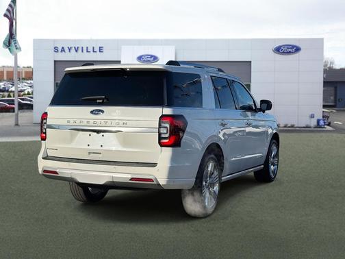 2024 Ford Expedition Platinum