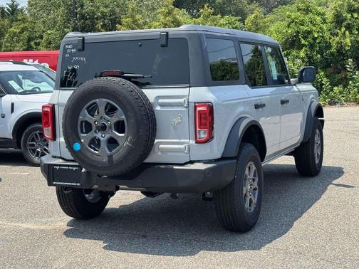 Avalanche Gray 2026 Ford Bronco Big Bend