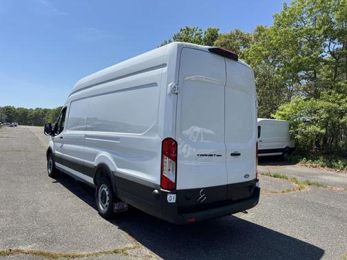 Oxford White 2026 Ford Transit-350 Base