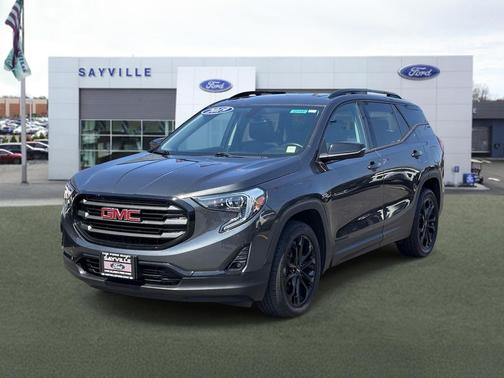 Graphite Gray Metallic 2019 GMC Terrain SLT