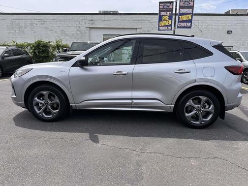 Iconic Silver Metallic 2023 Ford Escape ST-Line