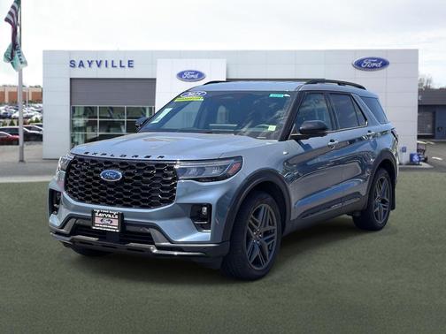 Vapor Blue Metallic 2025 Ford Explorer ST-Line