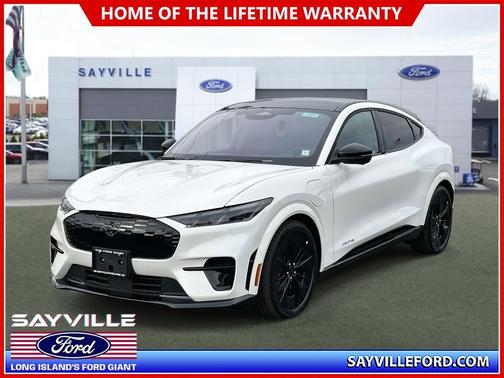 2025 Ford Mustang Mach-E GT