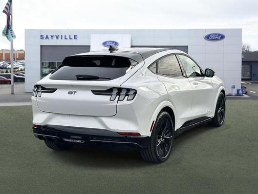 2025 Ford Mustang Mach-E GT