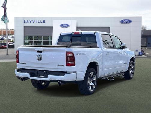 Bright White Clearcoat 2021 RAM 1500 Laramie