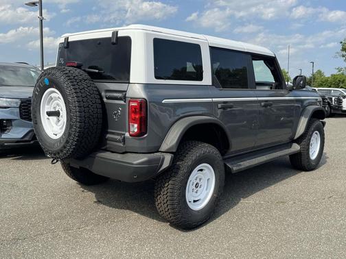 Carbonized Gray Metallic 2026 Ford Bronco Heritage Edition