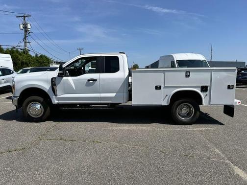 2025 Ford F-350 XL