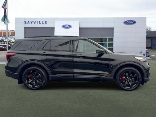 2024 Ford Explorer ST