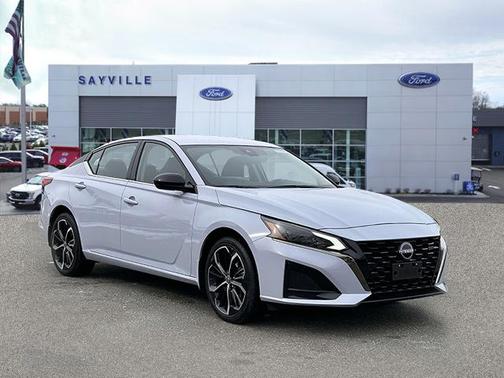 2024 Nissan Altima SR Intelligent AWD