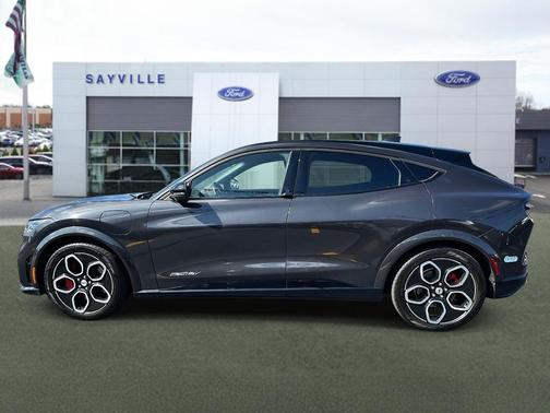 2021 Ford Mustang Mach-E GT