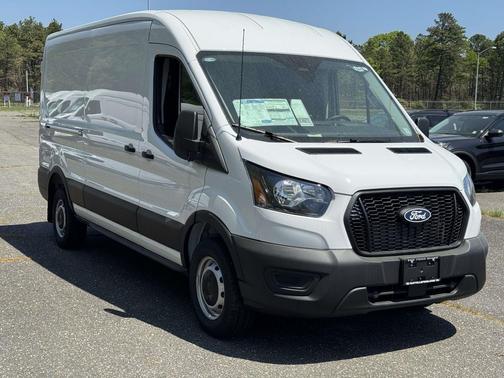 Oxford White 2026 Ford Transit-250 Base