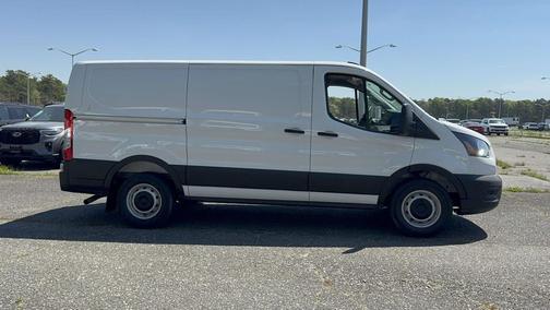 Oxford White 2026 Ford Transit-250 Base