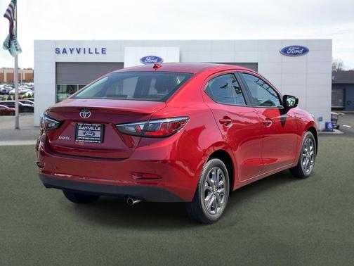 Pulse 2020 Toyota Yaris Sedan LE