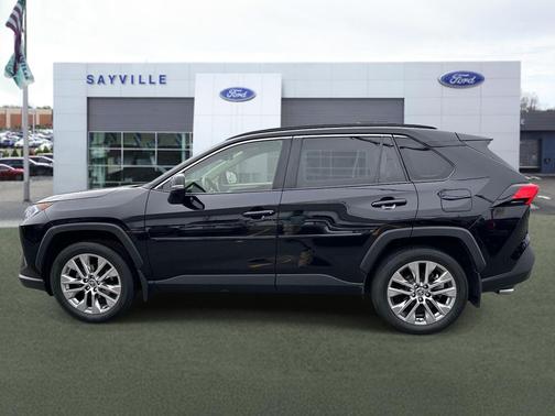 Midnight Black Metallic 2021 Toyota RAV4 XLE Premium