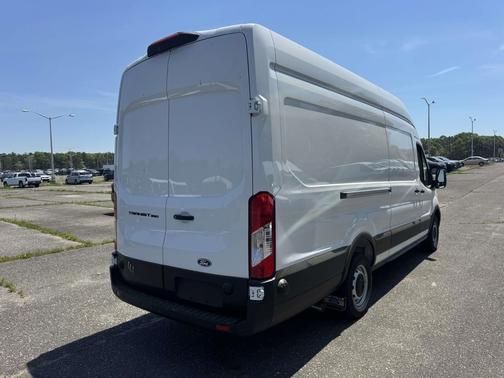 Oxford White 2026 Ford Transit-350 Base