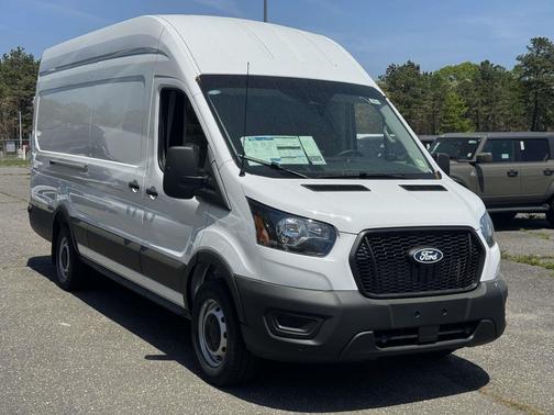 Oxford White 2026 Ford Transit-350 Base