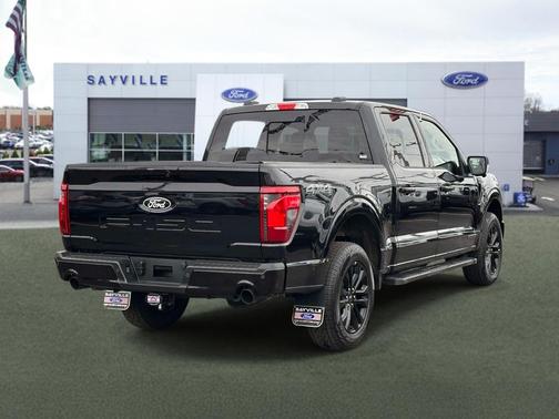 Agate Black Metallic 2025 Ford F-150 XLT
