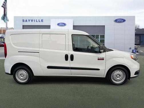 2022 RAM ProMaster City Tradesman