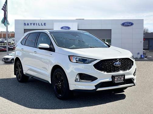 2022 Ford Edge ST Line