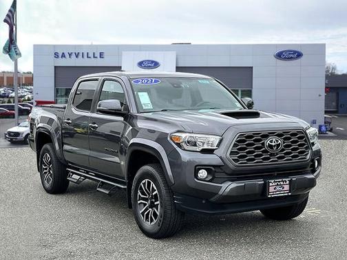 2021 Toyota Tacoma TRD Sport
