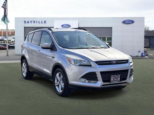 Ingot Silver 2016 Ford Escape SE