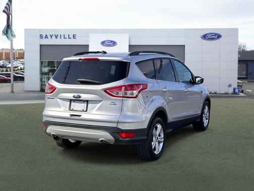 Ingot Silver 2016 Ford Escape SE