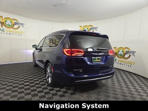 Jazz Blue Pearlcoat 2020 Chrysler Pacifica Limited