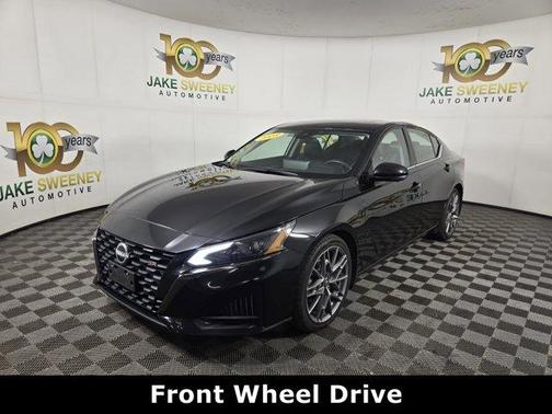 Black 2023 Nissan Altima 2.0 SR