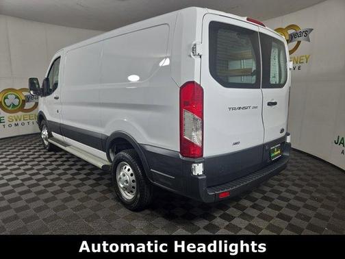 2024 Ford Transit-250 T-250 130 LOW RF 9070 GVWR