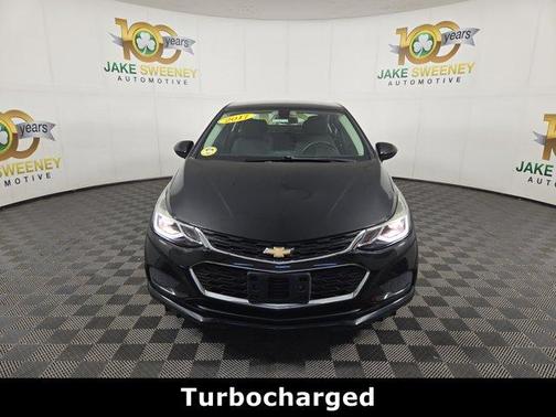 Mosaic Black Metallic 2017 Chevrolet Cruze LT