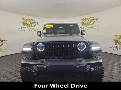 Sting Gray Clearcoat 2023 Jeep Wrangler Sport