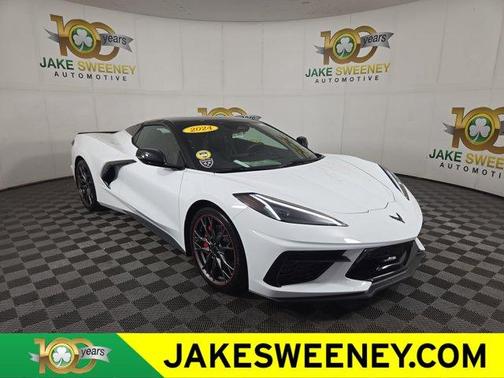 Arctic White 2024 Chevrolet Corvette Stingray w/2LT