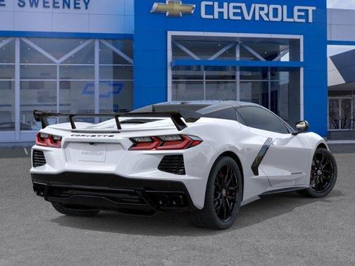 Arctic White 2026 Chevrolet Corvette Stingray w/2LT