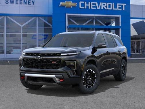 Mosaic Black Metallic 2027 Chevrolet Traverse Z71