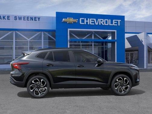 Mosaic Black Metallic 2026 Chevrolet Trax 2RS