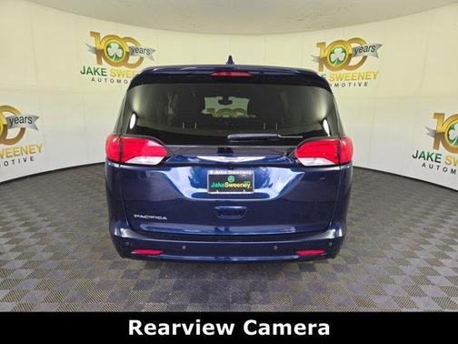 Jazz Blue Pearlcoat 2017 Chrysler Pacifica LX