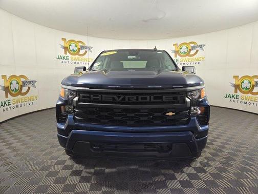 Northsky Blue Metallic 2022 Chevrolet Silverado 1500 Custom