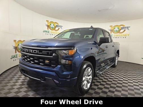 Northsky Blue Metallic 2022 Chevrolet Silverado 1500 Custom