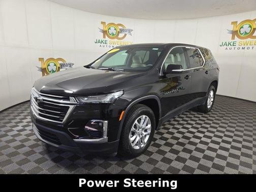Mosaic Black Metallic 2023 Chevrolet Traverse LS